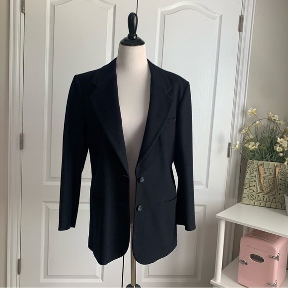 L.L. Bean Wool and Cashmere Button Blazer - Picture 2 of 11